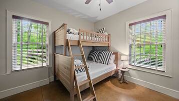 Cabin, Multiple Beds, Patio, Mountain View (Sweet Retreat at Sweetgrass) | 5 bedrooms, individually decorated, individually furnished, bed sheets