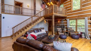 House, Multiple Beds, Patio, Mountain View (Cari's Rivers Edge) | Living area - Cari's Rivers Edge (Boone)
