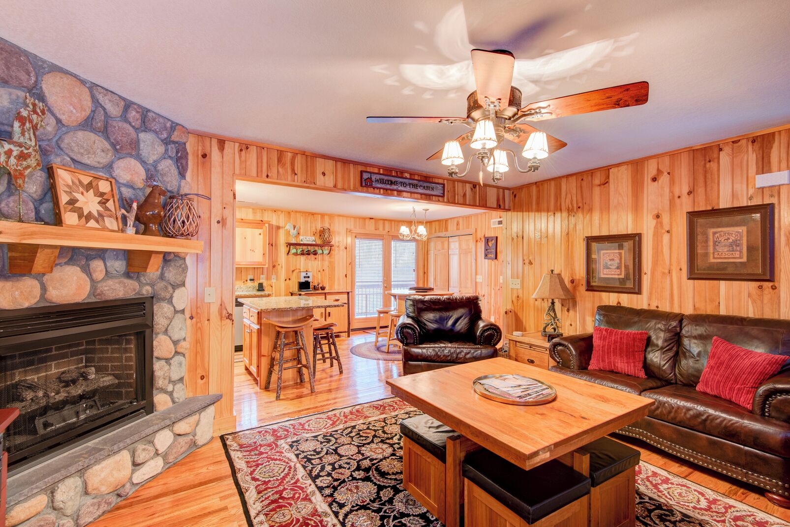 House, Multiple Beds, Patio, Mountain View (River Roost) | Living area | Fireplace