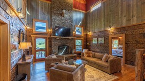 House, Multiple Beds, Hot Tub, Mountain View (River Mill Lodge) | Interior - River Mill Lodge (Sugar Grove)
