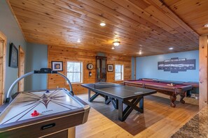 Games room