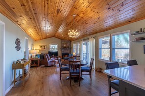 Living area - Higher Ground (Boone)