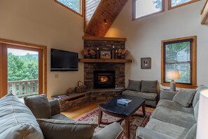 Cabin, Multiple Beds, Hot Tub, Mountain View (Hideaway Mountain) | Living area | Fireplace - Hideaway Mountain (Banner Elk)