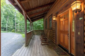 Terrace/patio - Hideaway Mountain (Banner Elk)