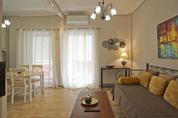 Apartment - Ellie s Home in Moschato (Moschato-Tavros)