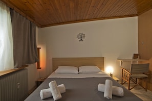 Apartment | 1 bedroom - Apos Place in Pefki With 1 Bedrooms and 1 Bathrooms (Lykovrysi-Pefki)