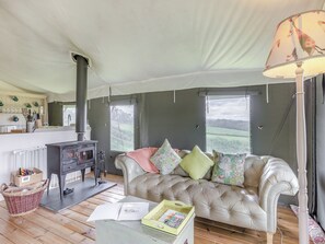 Fireplace - Safari Tent Two - UK44405 (Ross-on-Wye)