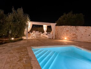Utomhuspool