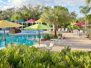 Tropical Beach Style Walkin Heated Swimming Pool