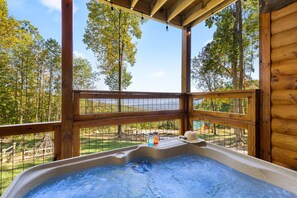 Cabaña familiar | Bañera de hidromasaje privada