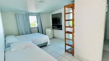 Tripla Comfort, balcone, vista mare | Wi-Fi gratuito