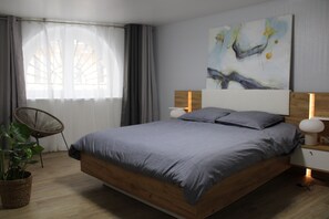 1 bedroom, iron/ironing board, WiFi, bed sheets - Résidence Diana - Place du Palais (Bordeaux)