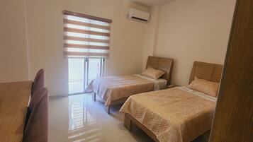 4 Schlafzimmer, Bügeleisen/Bügelbrett, WLAN, Bettwäsche