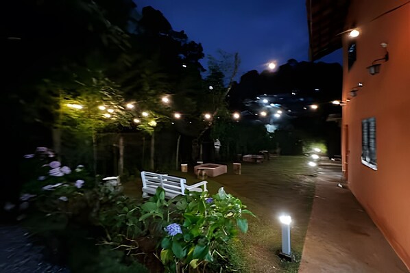 Property grounds - Fracalanza (Campos do Jordão)