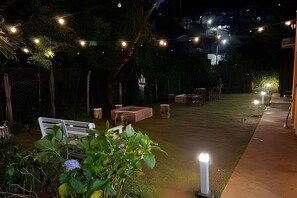 Suite | Tempat makan outdoor