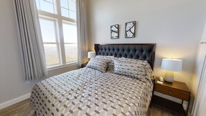 3 bedrooms, WiFi, bed sheets - Luxury 3 BR in Seneca with Breathtaking View! by RedAwning (Snowshoe)