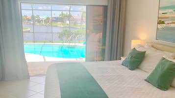 3 slaapkamers, een strijkplank/strijkijzer, reisbedje, gratis wifi