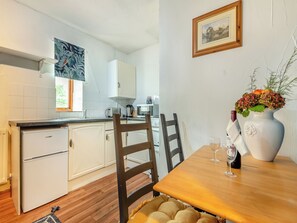 Private kitchen - 1 bedroom accommodation in Linton, near Ross-on-Wye (Linton, near Ross-on-Wye)