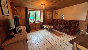 Unclassified image, 3 of 43, button - Aux Songes D'élise, Une, Maison Familiale au Coeur du Plateau des Mille Étangs (Belmont)