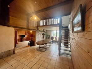 Interior - Aux Songes D'élise, Une, Maison Familiale au Coeur du Plateau des Mille Étangs (Belmont)