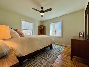 2 chambres, bureau, fer et planche à repasser, Wi-Fi gratuit