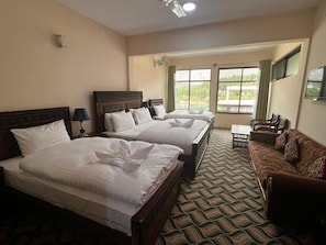 Suíte superluxo, vista para o lago | Wi-Fi de cortesia