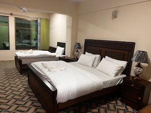 Quarto triplo luxo | Wi-Fi de cortesia