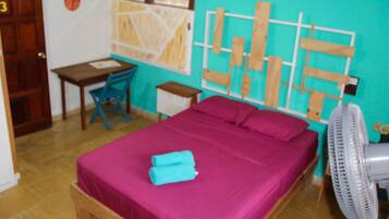 Habitación doble clásica | Wifi gratis y ropa de cama