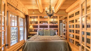 House, Multiple Beds, Hot Tub, Mountain View (Red Stag Lodge at Eagles Nest) - Red Stag Lodge at Eagles Nest (Banner Elk)