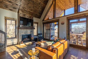 House, Multiple Beds, Hot Tub, Mountain View (The Lookout at Eagles Nest ) | Living area - The Lookout at Eagles Nest (Banner Elk)
