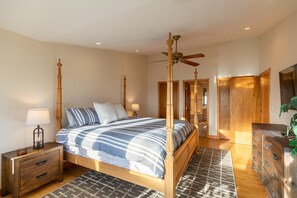 House, Multiple Beds, Patio, Mountain View (Shooting Star Lodge) - Shooting Star Lodge (Boone)