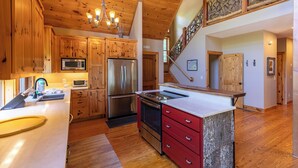 House, Multiple Beds, Patio, Mountain View (Parkway Retreat) | Private kitchen | Coffee/tea maker - Parkway Retreat (Blowing Rock)