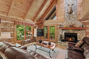 Cabin, Multiple Beds, Hot Tub, Mountain View (Trails End at Valle Crucis) | Living area - Trails End at Valle Crucis (Vilas)