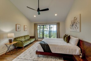 6 habitaciones, decoración personalizada y muebles diferentes 