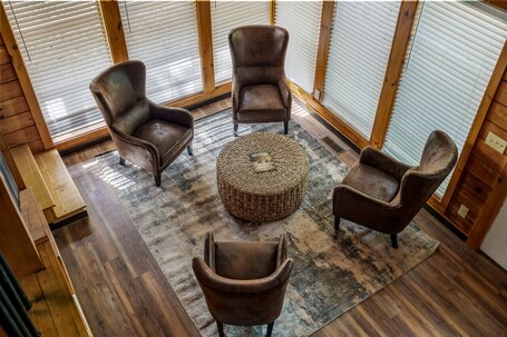 Mountain Majesty By Ghosal Luxury Lodging - Image 28