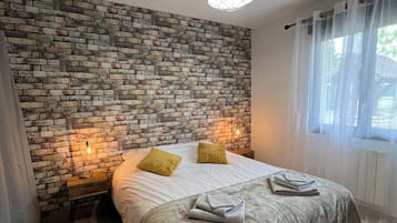 3 quartos, ferros/tábuas de passar roupa, berço de viagem, Wi-Fi