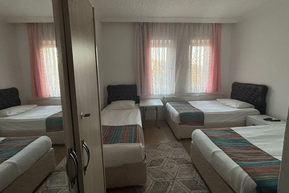 Triple Room, Hill View | Free WiFi, bed sheets