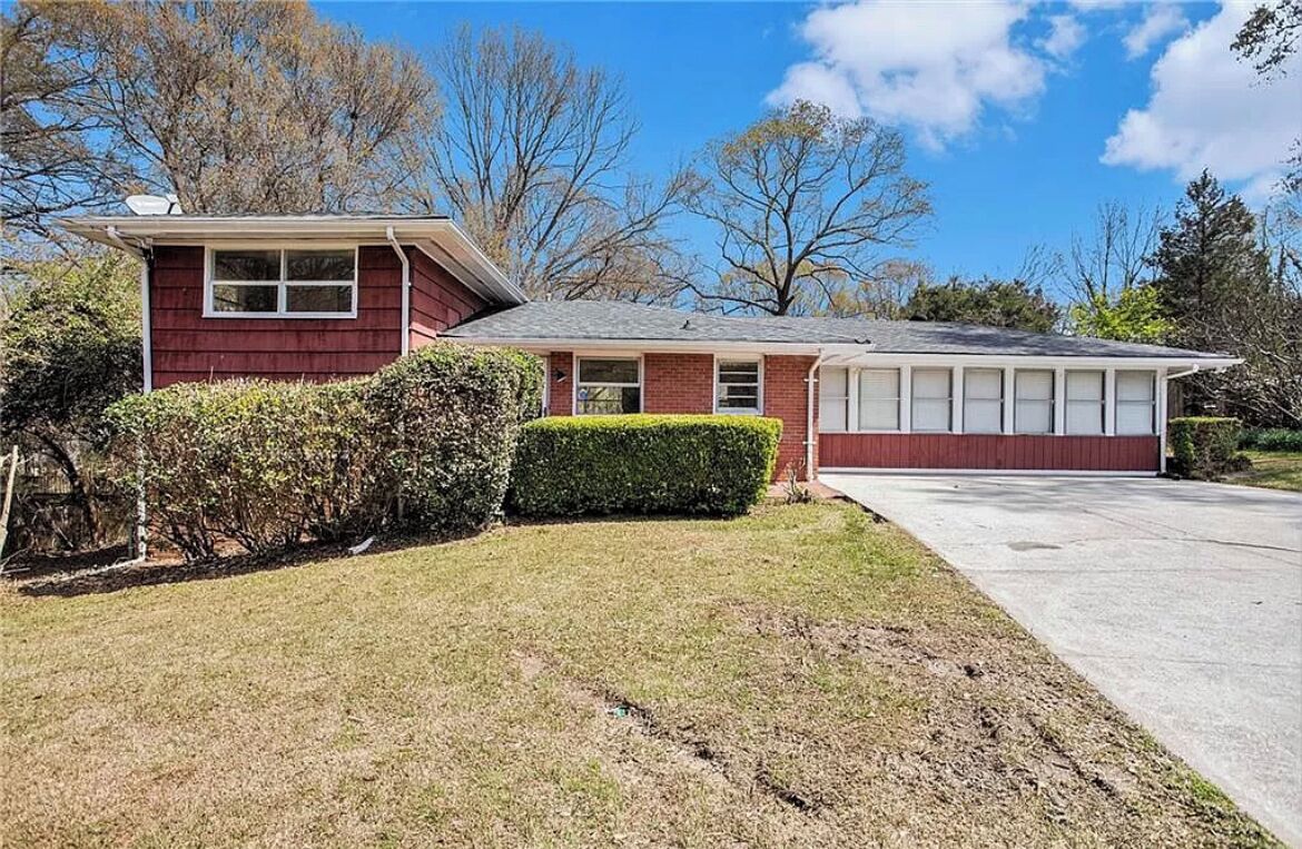 4 Bedroom House Near Downtown Decatur and Beltline. 