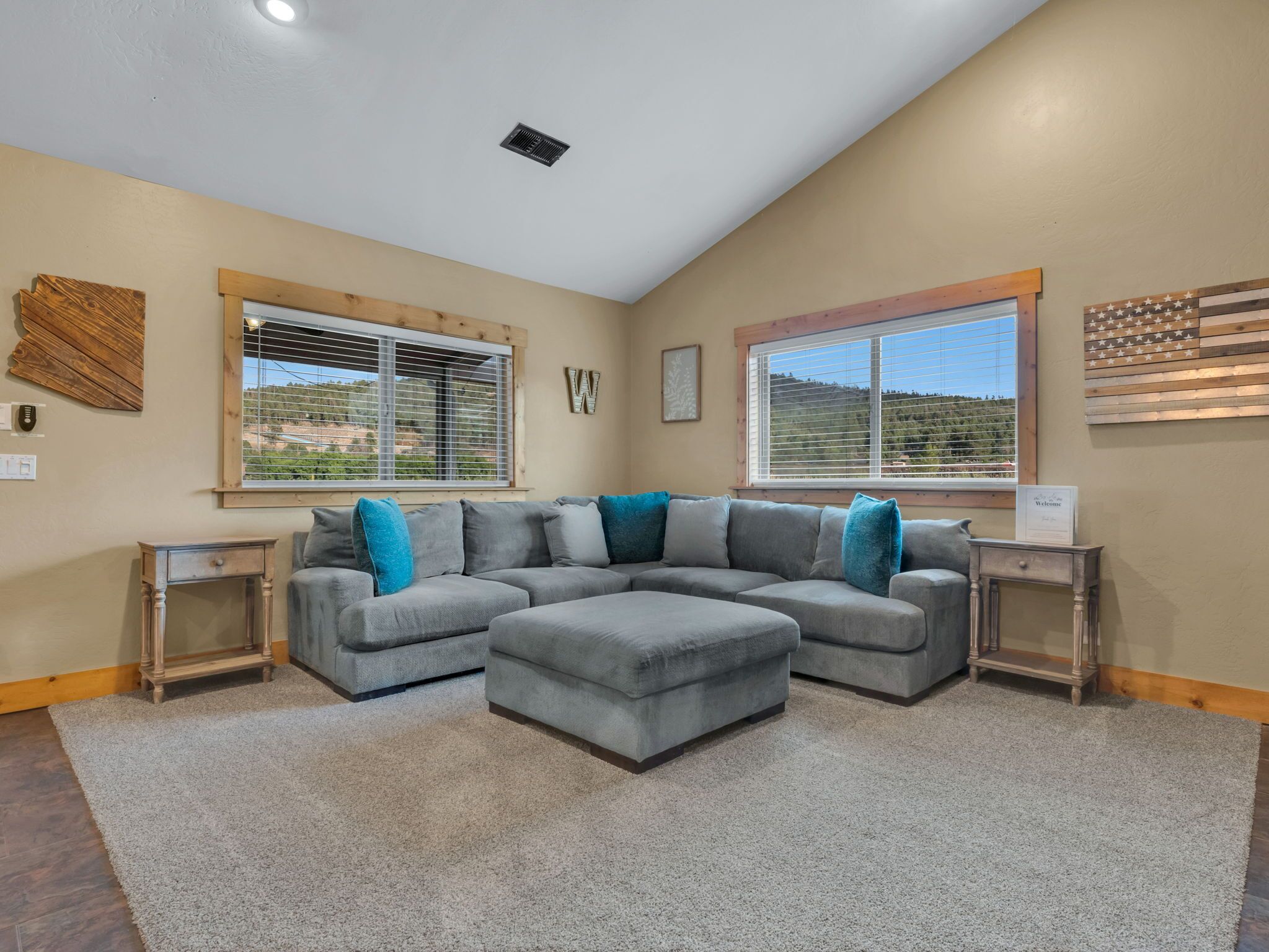 TV connectée, cheminée