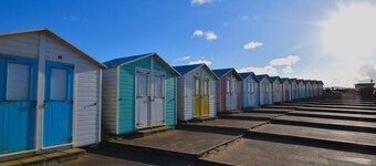 Penrose - Bude - Four Bedroom House, Sleeps 8