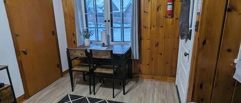 Iron/ironing board, travel cot, free WiFi, bed sheets