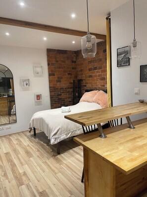 1 Schlafzimmer, Bügeleisen/Bügelbrett, WLAN, Bettwäsche