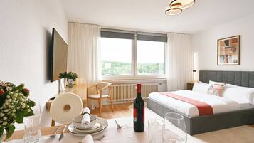 1 bedroom, desk, iron/ironing board, WiFi