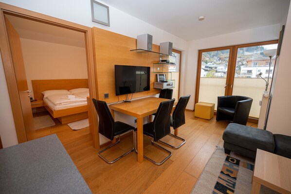 1 bedroom - Cityapartment Zell am See 150m From ski Lift (Zell am See)