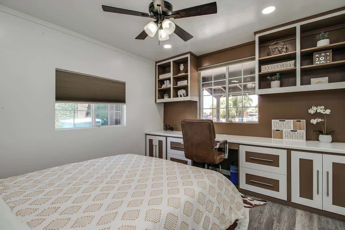 4 bedrooms, WiFi, bed sheets