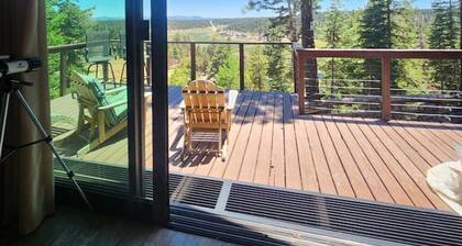 Rim Overlook Cabin Retreat!