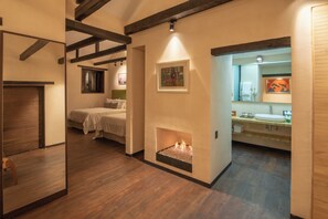 Room - UVENCE GARDEN HOTEL (San Cristóbal de las Casas)