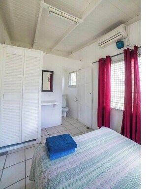 1 soverom, strykejern/-brett, reiseseng for barn og wi-fi