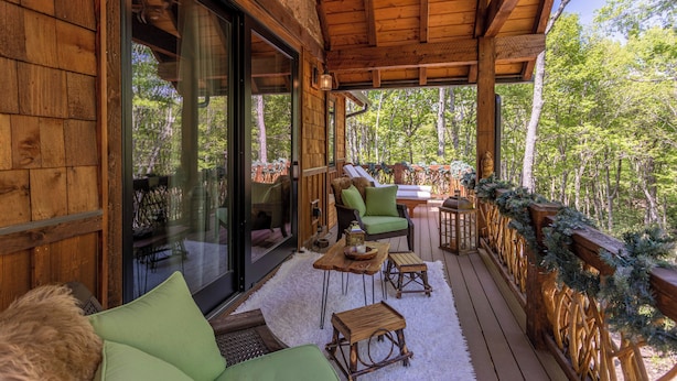 Terrace/patio - Winterfell Lodge at Eagles Nest (Banner Elk)