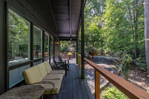 Terrace/patio - Elk Watch at Hound Ears (Boone)